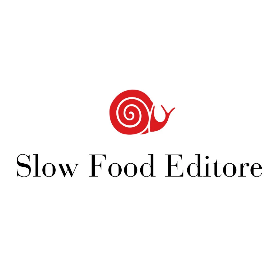 Slowfood movement and Italian slow food App Osterie
