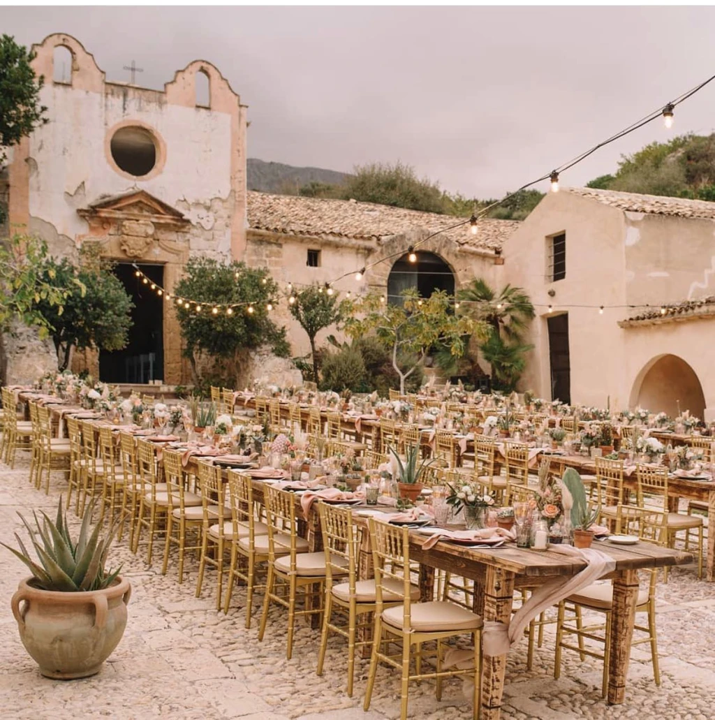 A Unique wedding location on the coast of Sicily