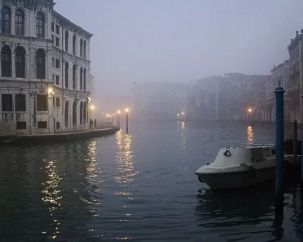 The perfect time in Venice, at dusk and at dawn