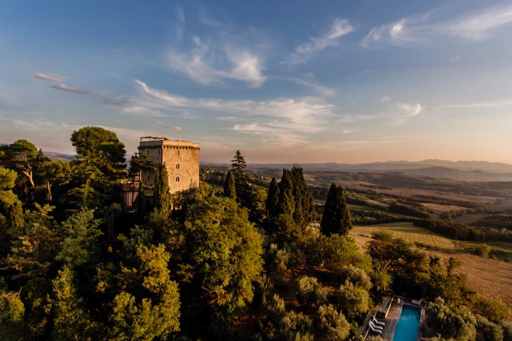 Venue No. 014 | Historic Tower