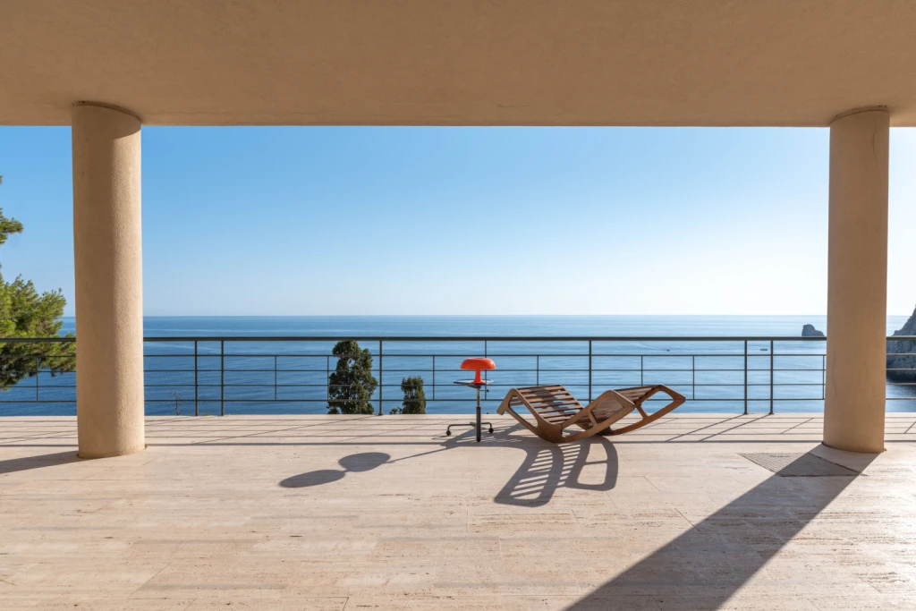 N°  077 | Seaside Villa Sicily