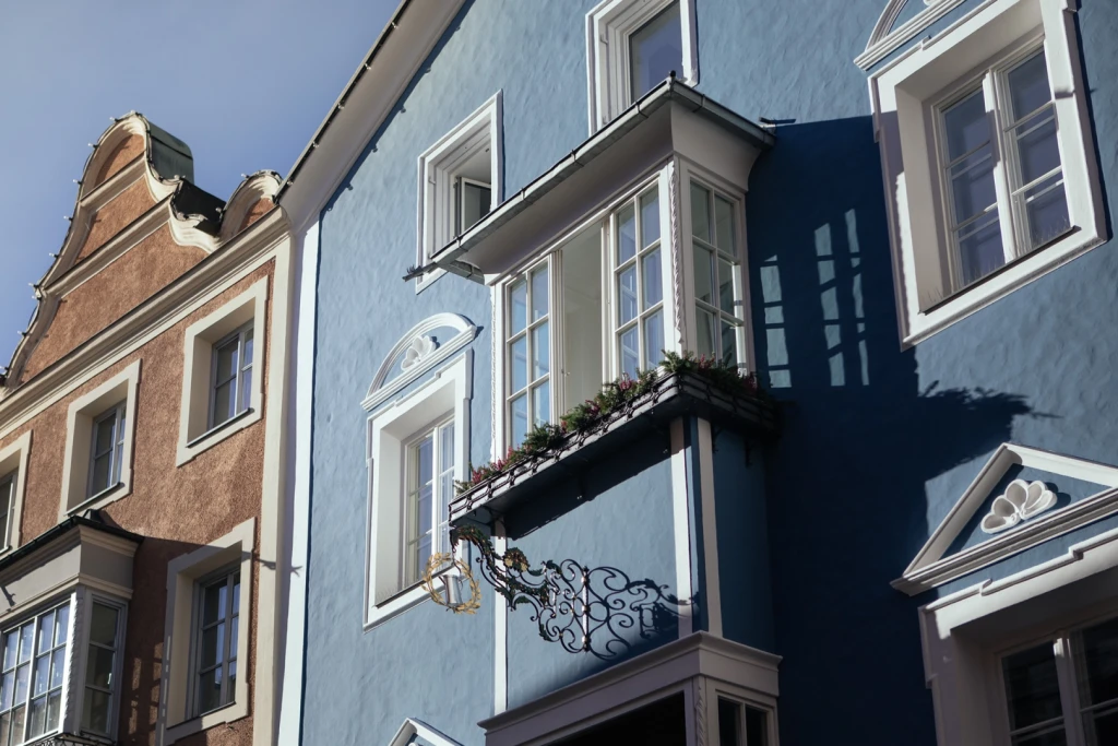 Little Gem No. 106 | Former Mountain Courthouse