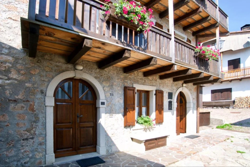 N°  087 |  Traditioneel Friuli Huis
