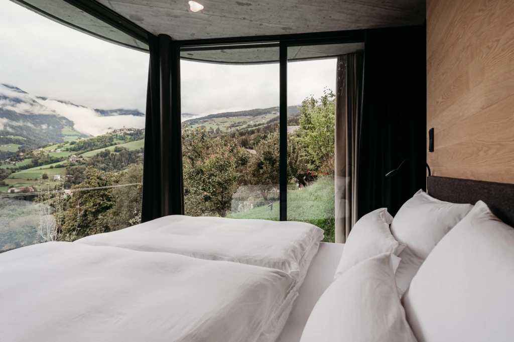 Endless views from the moment you wake up.