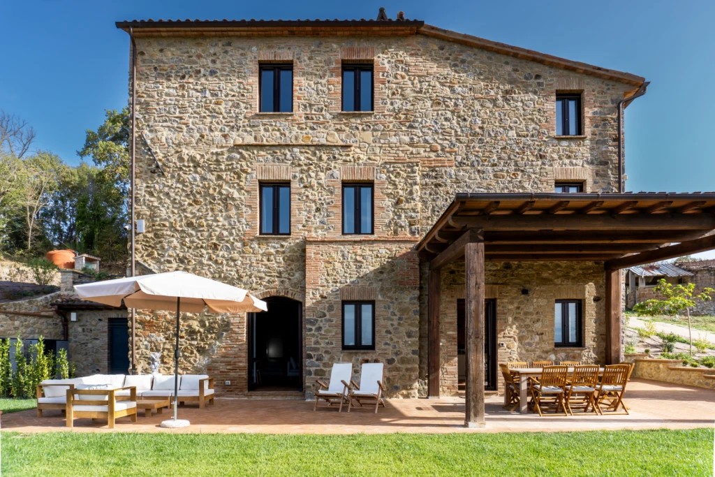 N°  084 | Renovated Podere Umbria