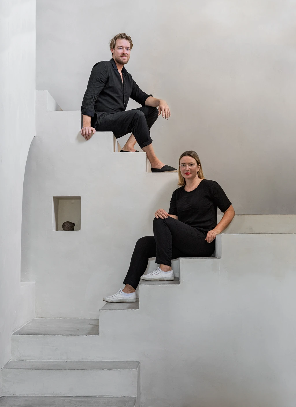 Sandra and Simon, an art director and an architect took on the challenge to renovate a beautiful, but dilapidated house in the charming town of Montegrazie, Liguria.