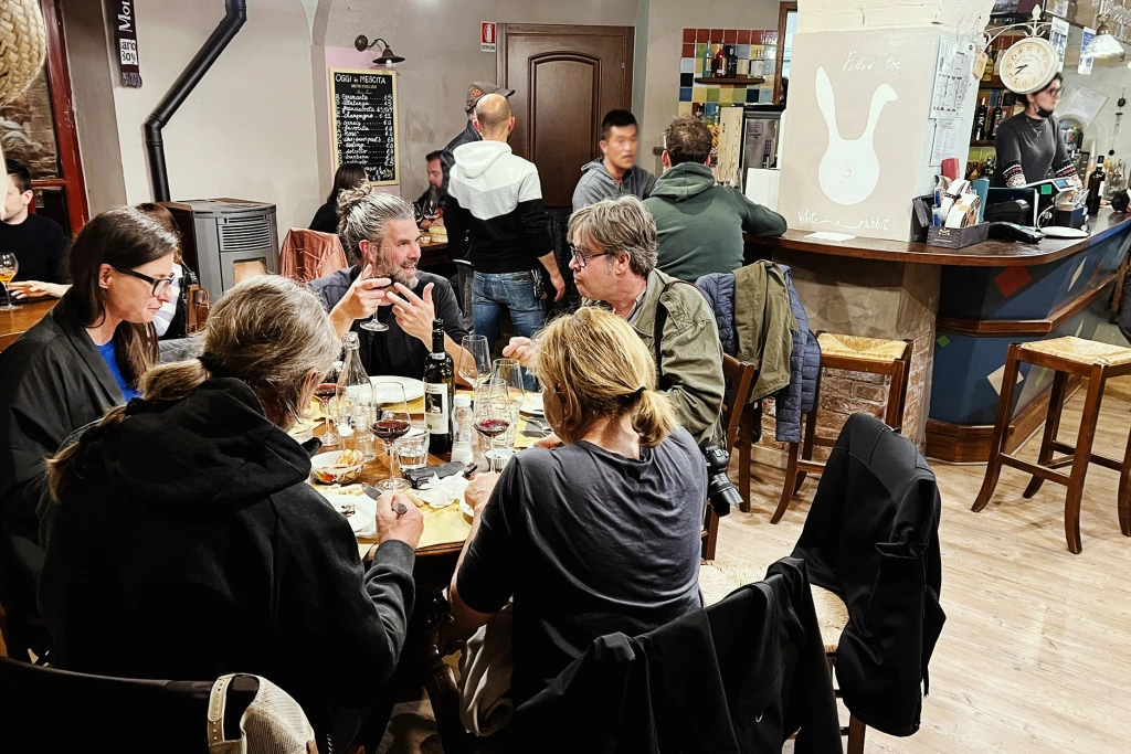 Barolo bar